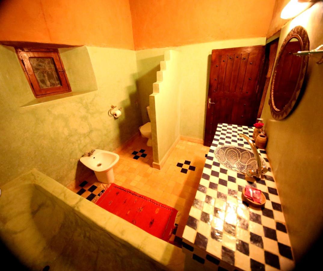Riad Maktoub Ait Benhaddou Exteriör bild